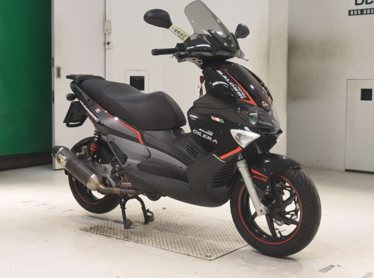 Мотоцикл Piaggio RUNNER 200 с пробегом 3945 km