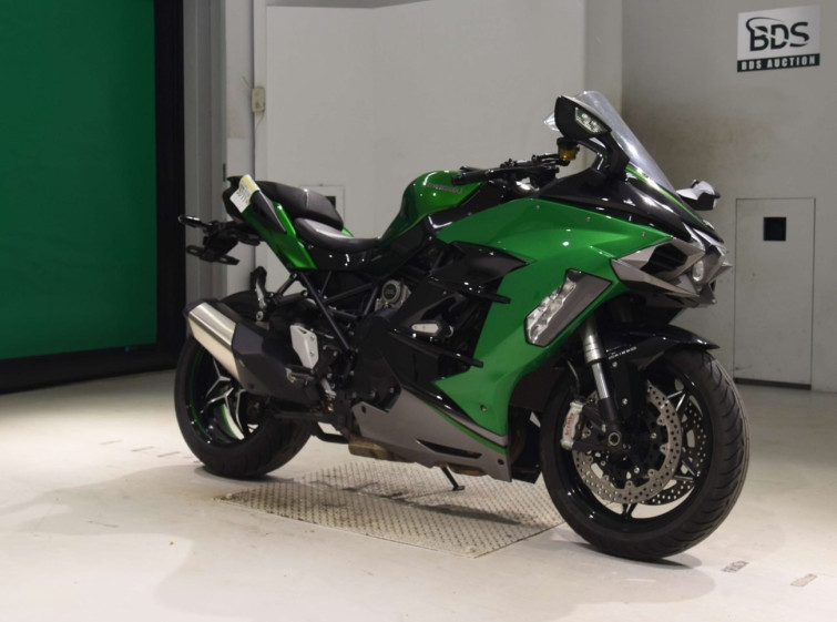 Мотоцикл Kawasaki NINJA H2 SX SE + с пробегом 10420 km