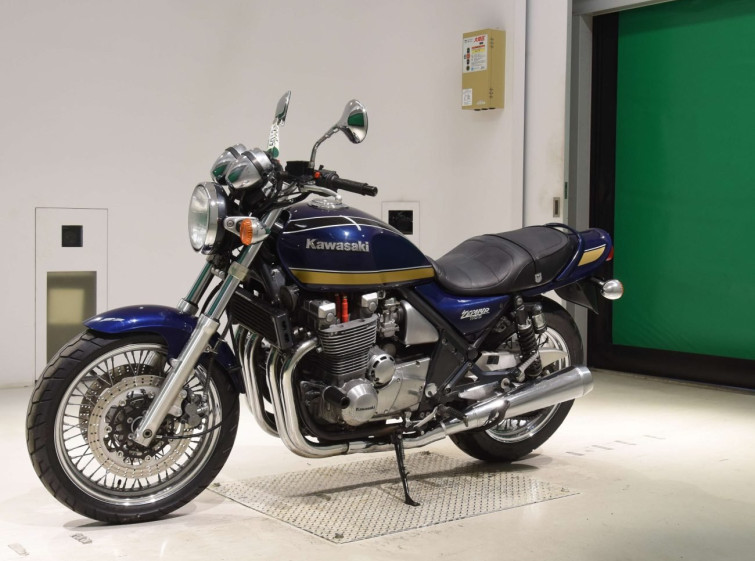 Мотоцикл Kawasaki ZEPHYR1100RS с пробегом 20579 km