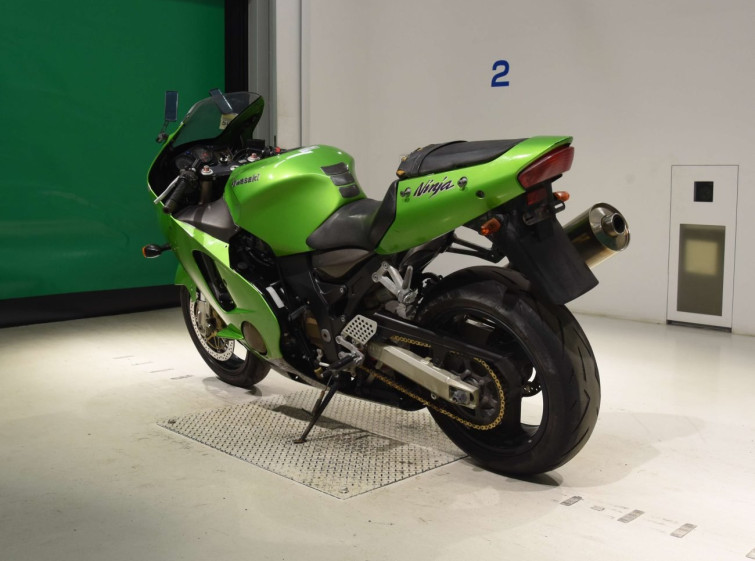Мотоцикл Kawasaki NINJA ZX-12R с пробегом 40161 km