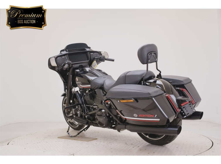 Мотоцикл HD FLHX1920 с пробегом 1646 km