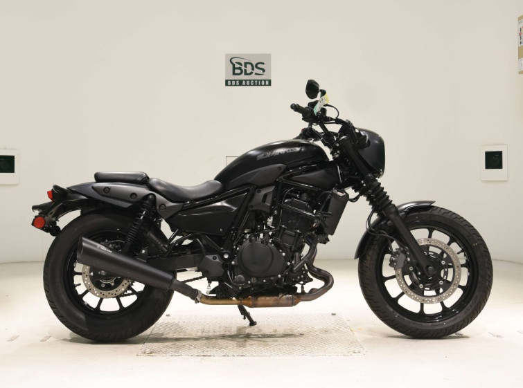 Мотоцикл Kawasaki ELIMINATOR 400SE с пробегом 7964 km