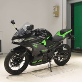 Мотоцикл Kawasaki NINJA400 с пробегом 827 km