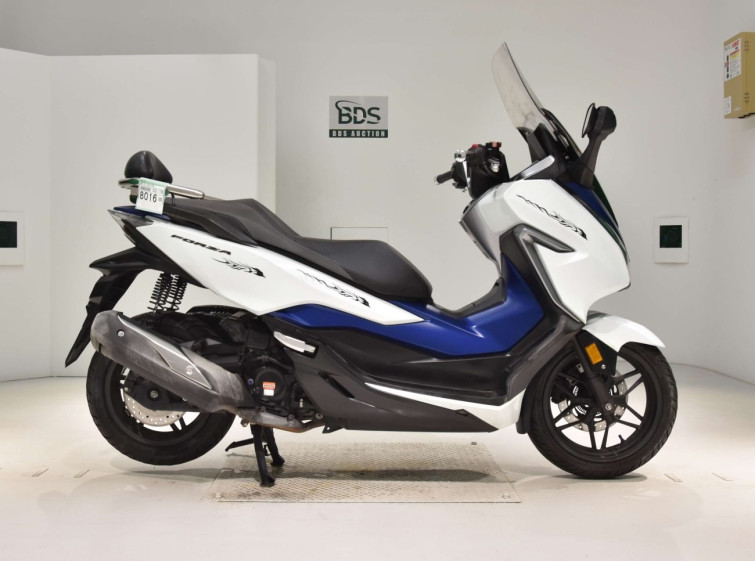 Мотоцикл Honda FORZA з пробігом 38388 km