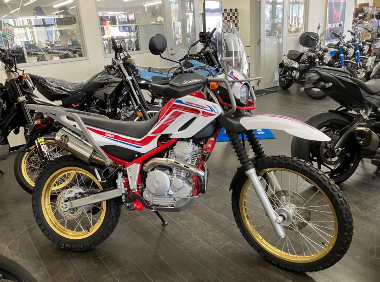 Мотоцикл Yamaha SEROW XT250 с пробегом 1635 km