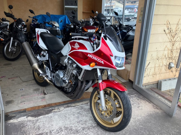 Мотоцикл Honda CB1300SF с пробегом 93595 km