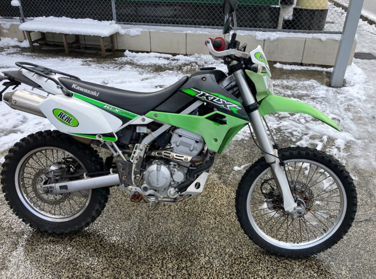 Мотоцикл Kawasaki KLX250 з пробігом 40248 km