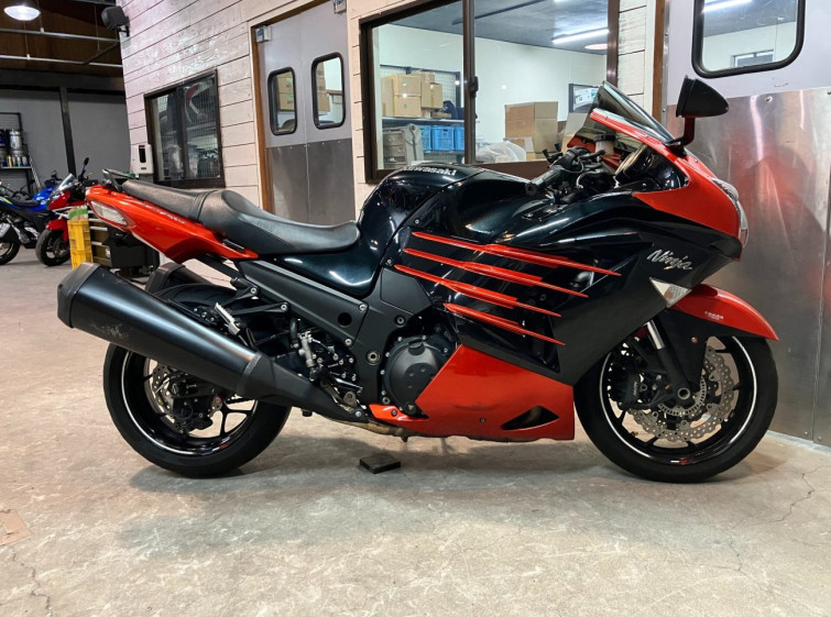 Мотоцикл Kawasaki NINJA ZX-14RA с пробегом 33233 km