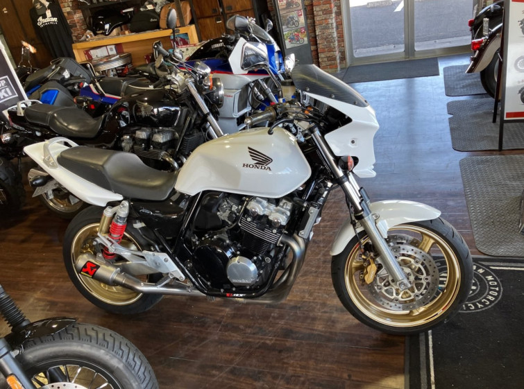 Мотоцикл Honda CB400SFV с пробегом 40630 km