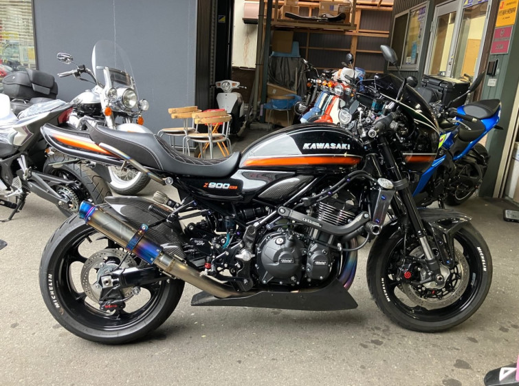 Мотоцикл Kawasaki Z900RS с пробегом 8481 km