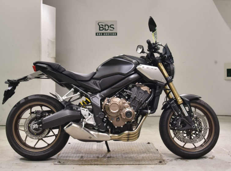 Мотоцикл Honda CB650R с пробегом 3855 km