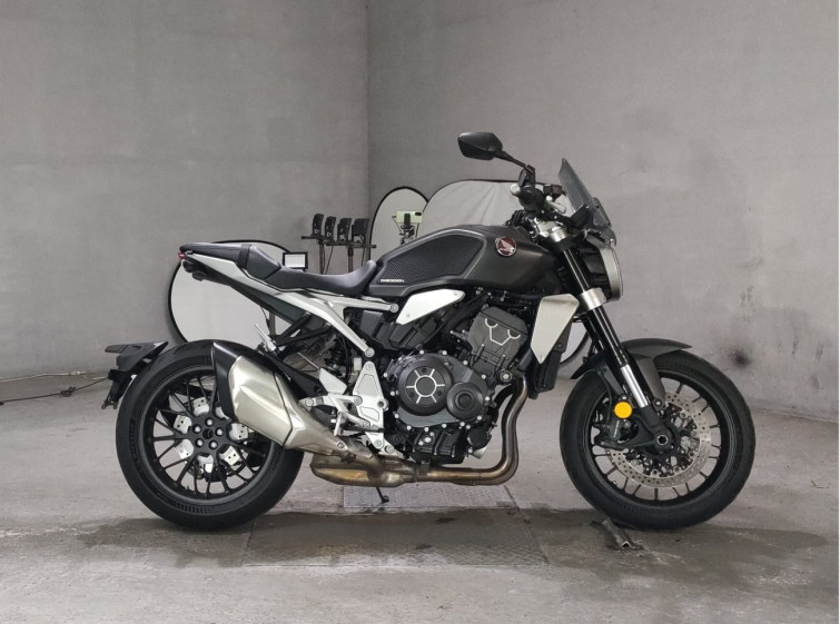Мотоцикл Honda CB1000R з пробігом 11246 km