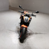 Мотоцикл KTM 890 DUKE