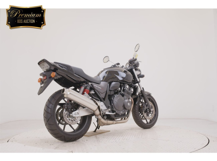 Мотоцикл Honda CB400SFA с пробегом 4064 km