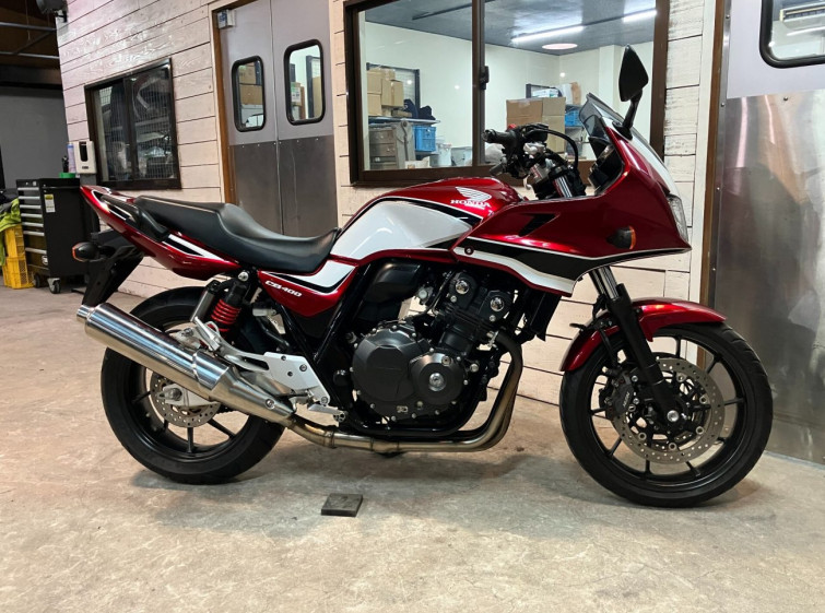 Мотоцикл Honda CB400SFVA с пробегом 3853 km