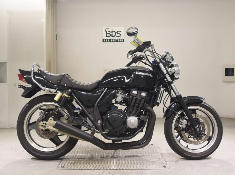 Мотоцикл Kawasaki ZRX400 с пробегом 25268 km