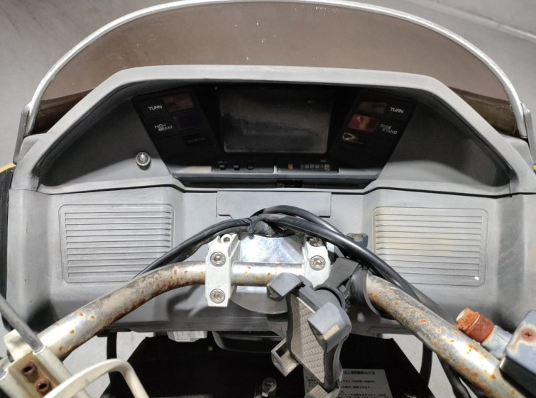 Мотоцикл Honda FUSION с пробегом 16891 km