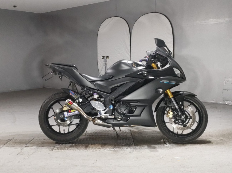 Мотоцикл Yamaha YZF-R3 з пробігом 21788 km