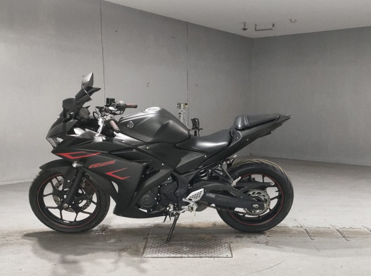 Мотоцикл Yamaha YZF-R25 с пробегом 23713 km