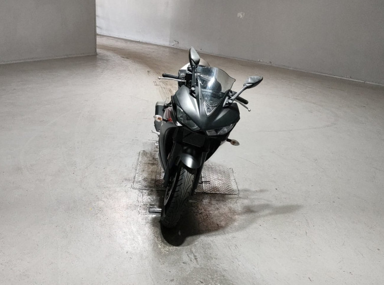 Мотоцикл Yamaha YZF-R25 с пробегом 7722 km