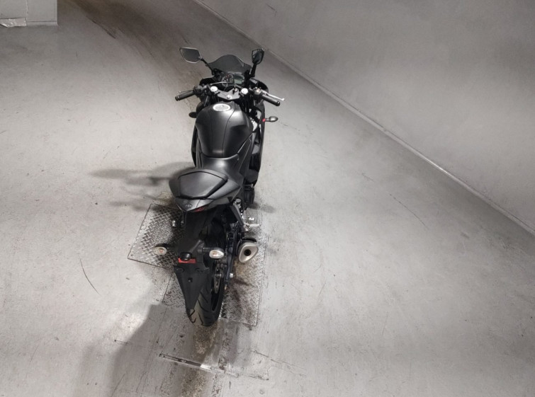 Мотоцикл Yamaha YZF-R25 с пробегом 7722 km