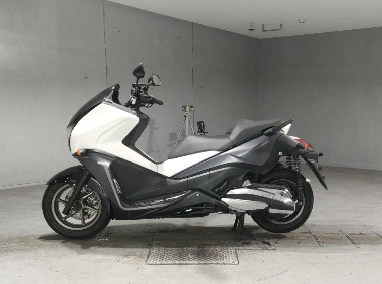 Мотоцикл Honda PHASE250 з пробігом 10135 km