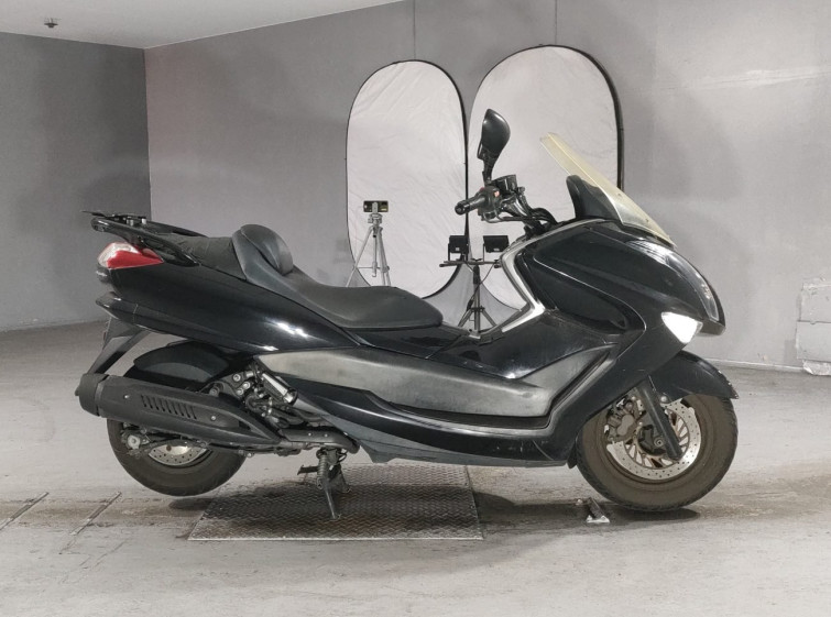 Мотоцикл Yamaha MAJESTY 250 з пробігом 46058 km