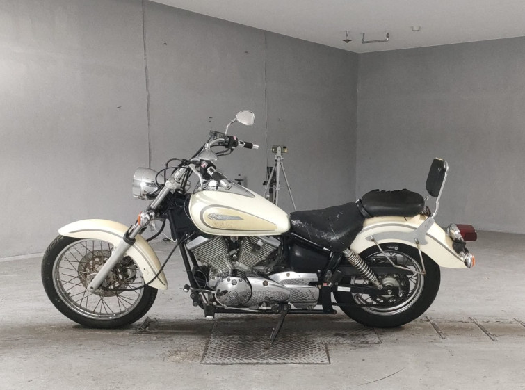 Мотоцикл Yamaha DRAGSTAR XVS250 с пробегом 36206 km