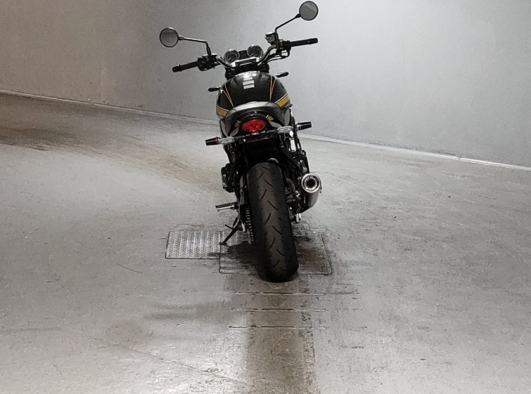 Мотоцикл Kawasaki Z900RS с пробегом 1819 km
