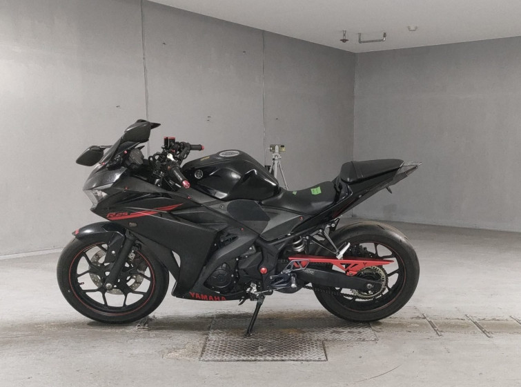 Мотоцикл Yamaha YZF-R25 с пробегом 45469 km