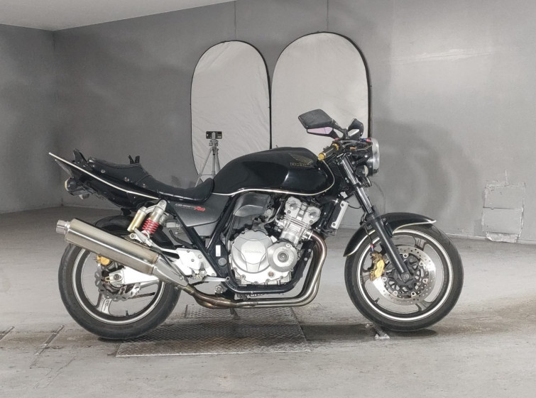 Мотоцикл Honda CB400SFV с пробегом 96913 km
