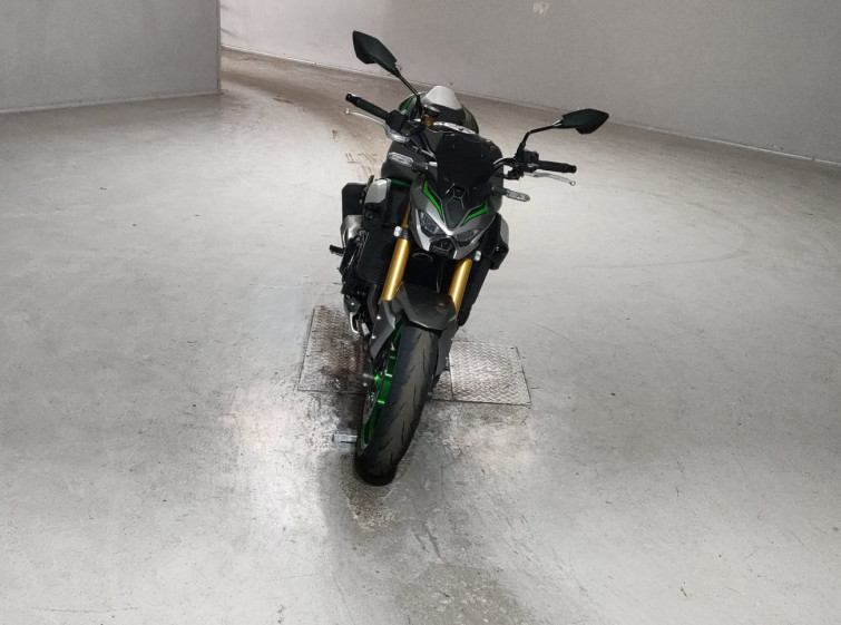 Мотоцикл Kawasaki z900 se с пробегом 8634 km