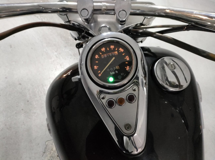 Мотоцикл Kawasaki VULCAN400 CLASSIC с пробегом 9169 km