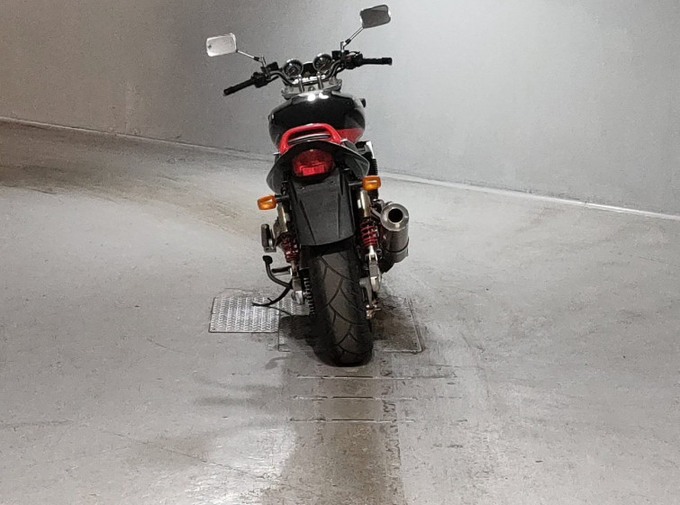 Мотоцикл Suzuki GSX1400 з пробігом 18710 km