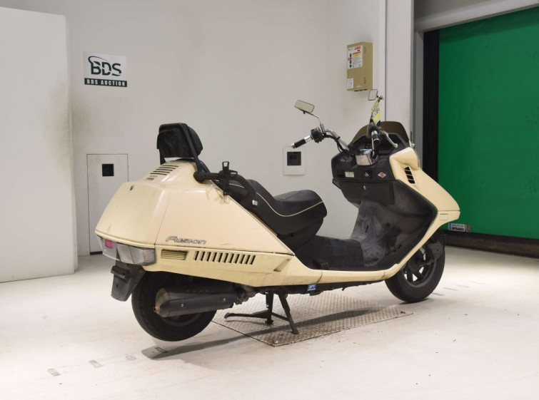 Мотоцикл Honda FUSION X з пробігом 37983 km