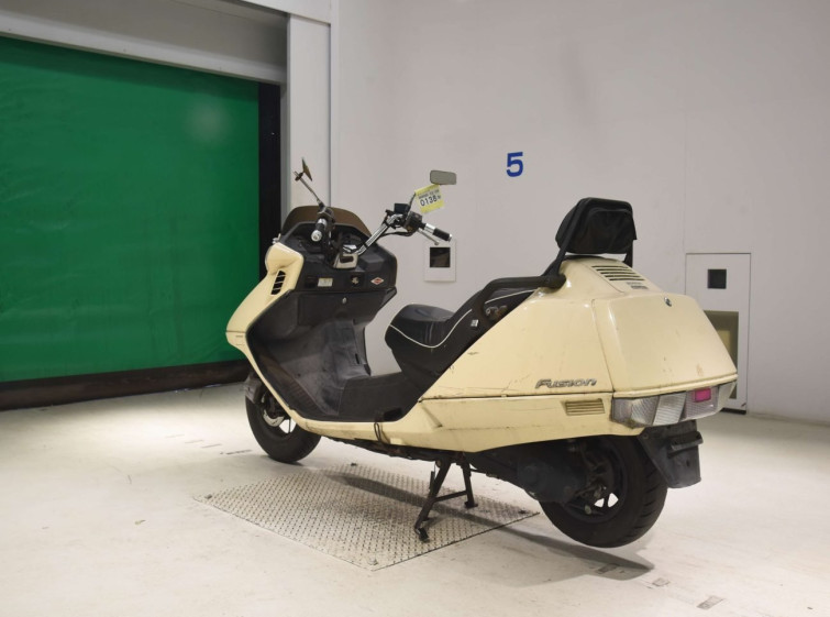 Мотоцикл Honda FUSION X з пробігом 37983 km