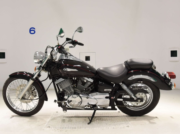 Мотоцикл Yamaha DRAGSTAR XVS250 с пробегом 4830 km