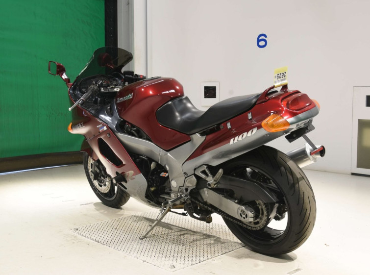Мотоцикл Kawasaki ZZ-R1100 с пробегом 46069 km