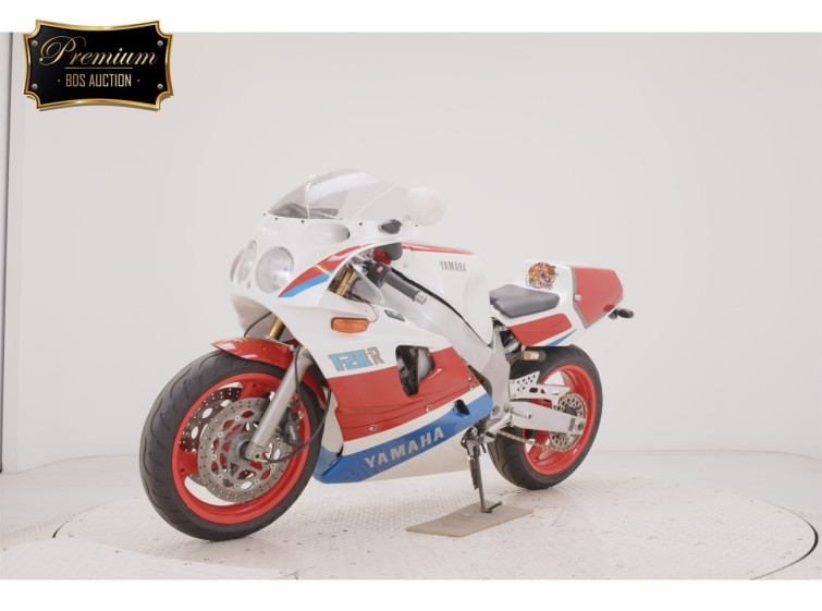 Мотоцикл Yamaha FZR750 с пробегом 11360 km