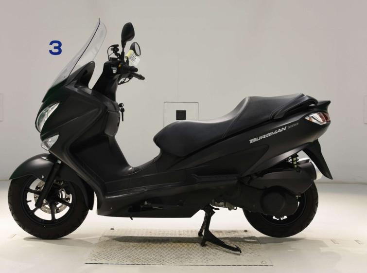 Мотоцикл Suzuki BURGMAN200 с пробегом 5234 km