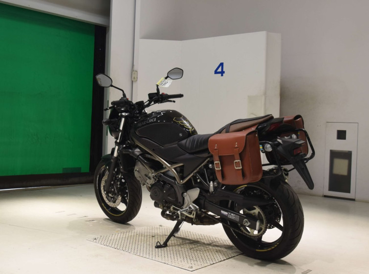 Мотоцикл Suzuki SV650A с пробегом 4380 km