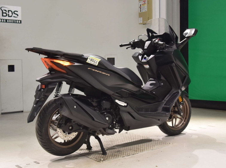 Мотоцикл Honda FORZA з пробігом 15101 km
