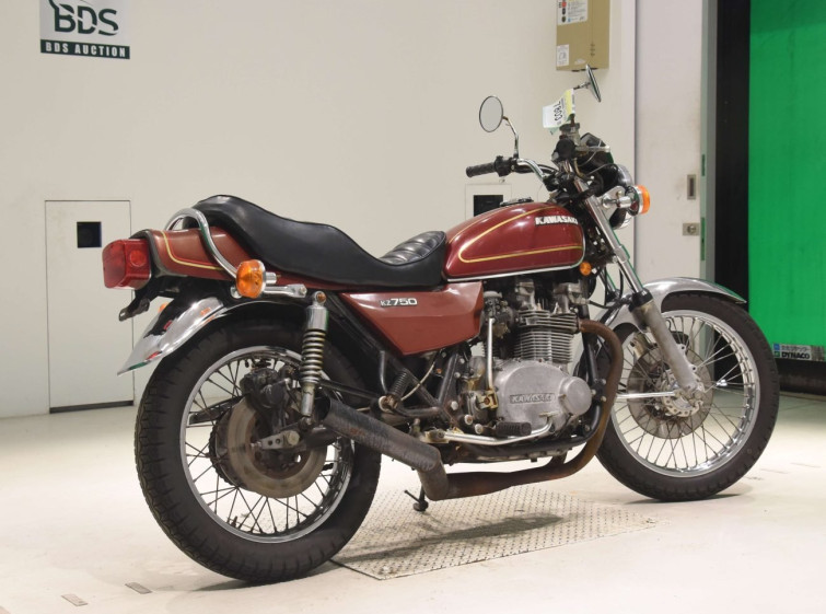 Мотоцикл Kawasaki Z750T с пробегом 750 km