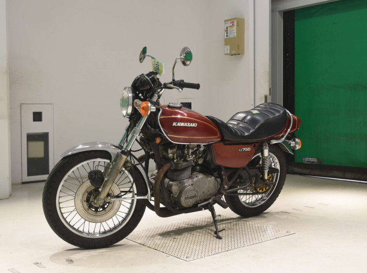 Мотоцикл Kawasaki Z750T с пробегом 750 km