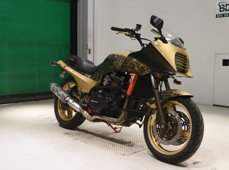 Мотоцикл Kawasaki GPZ900R с пробегом 19519 km