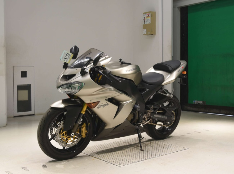 Мотоцикл Kawasaki NINJA ZX-10R с пробегом 33860 km