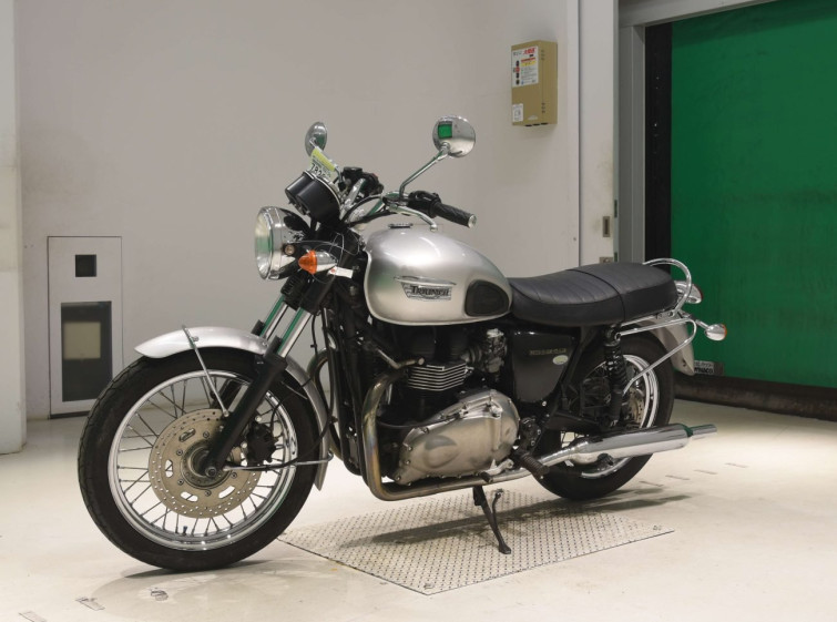 Мотоцикл Triumph BONNEVILLE с пробегом 16413 km