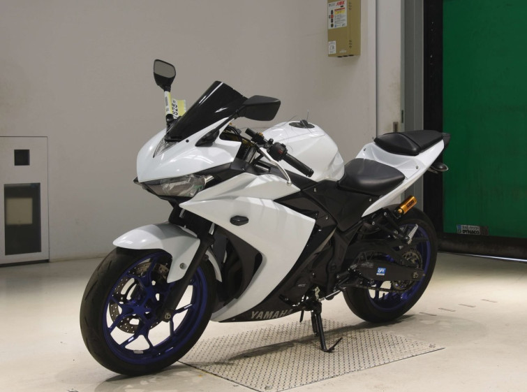 Мотоцикл Yamaha YZF-R25 с пробегом 24011 km