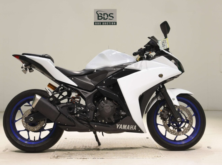 Мотоцикл Yamaha YZF-R25 с пробегом 24011 km