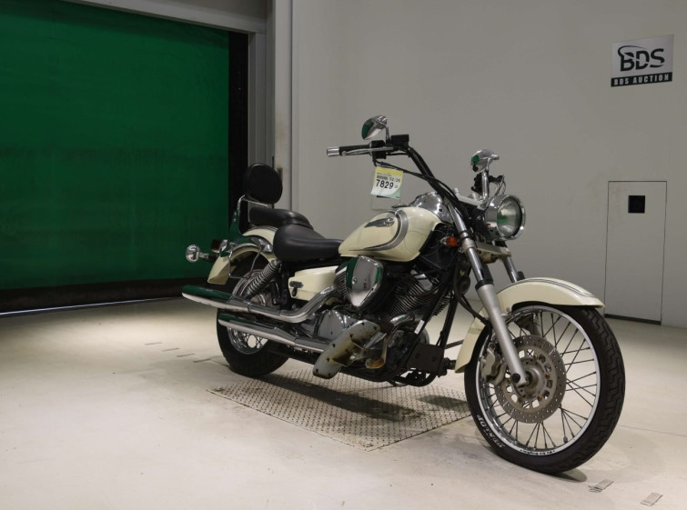 Мотоцикл Yamaha DRAGSTAR XVS250 с пробегом 16203 km